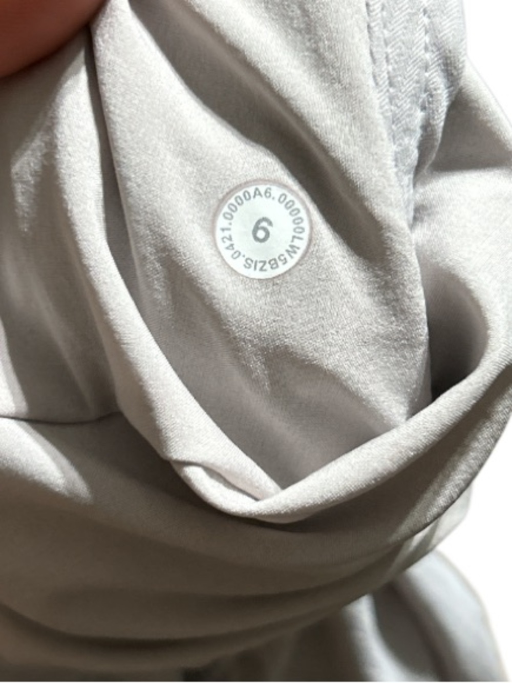 Lululemon Light Gray Joggers Size 6 - Picture 2 of 3
